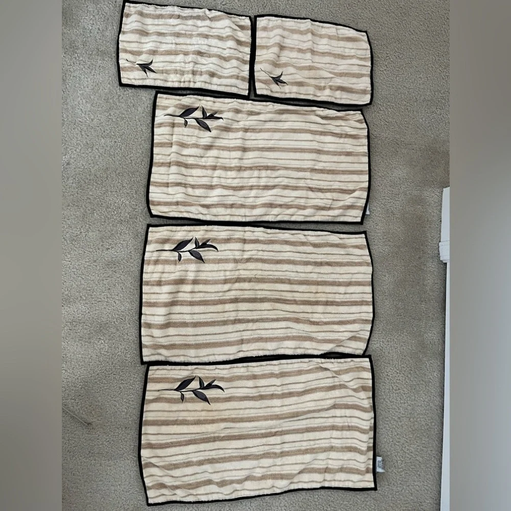 Set of hospitality towels
